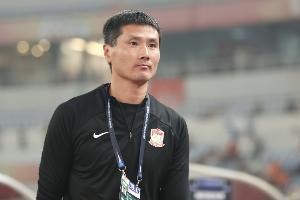 邵佳一:对大连足球过去几年的付出致敬,打出了很多不同的内容